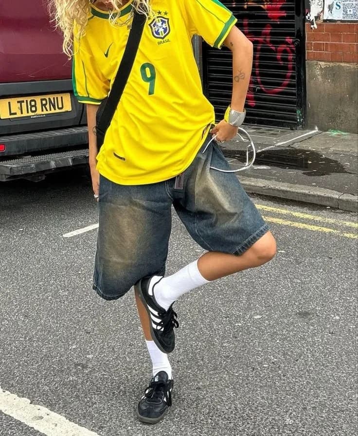 BRAZIL 9 SOCCER T-SHIRT 